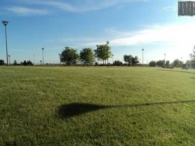 Il Karol Wojtyla, che da qualche anno � circondato dall�area verde attrezzata del Parco dei Principi...